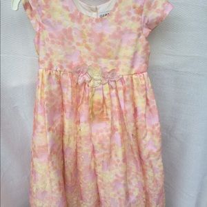 Girls dress